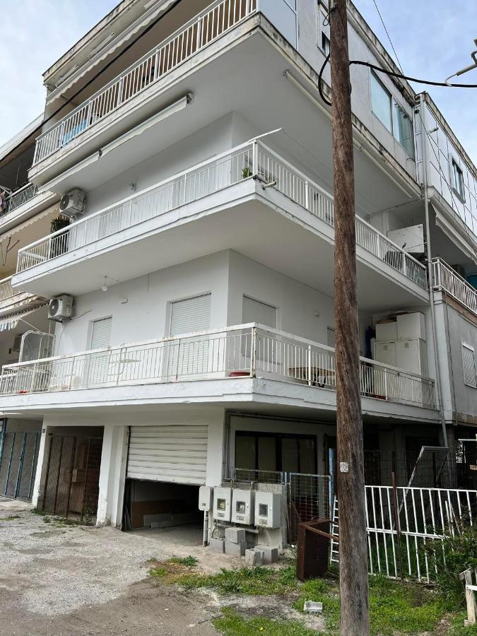 Sunny Peraia Apartment Luaran gambar