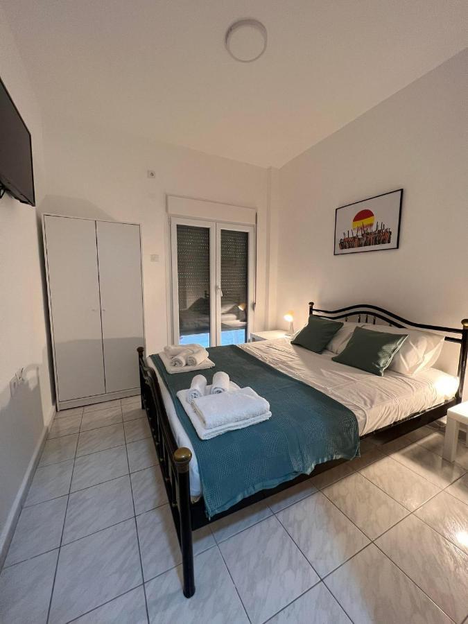 Sunny Peraia Apartment Luaran gambar