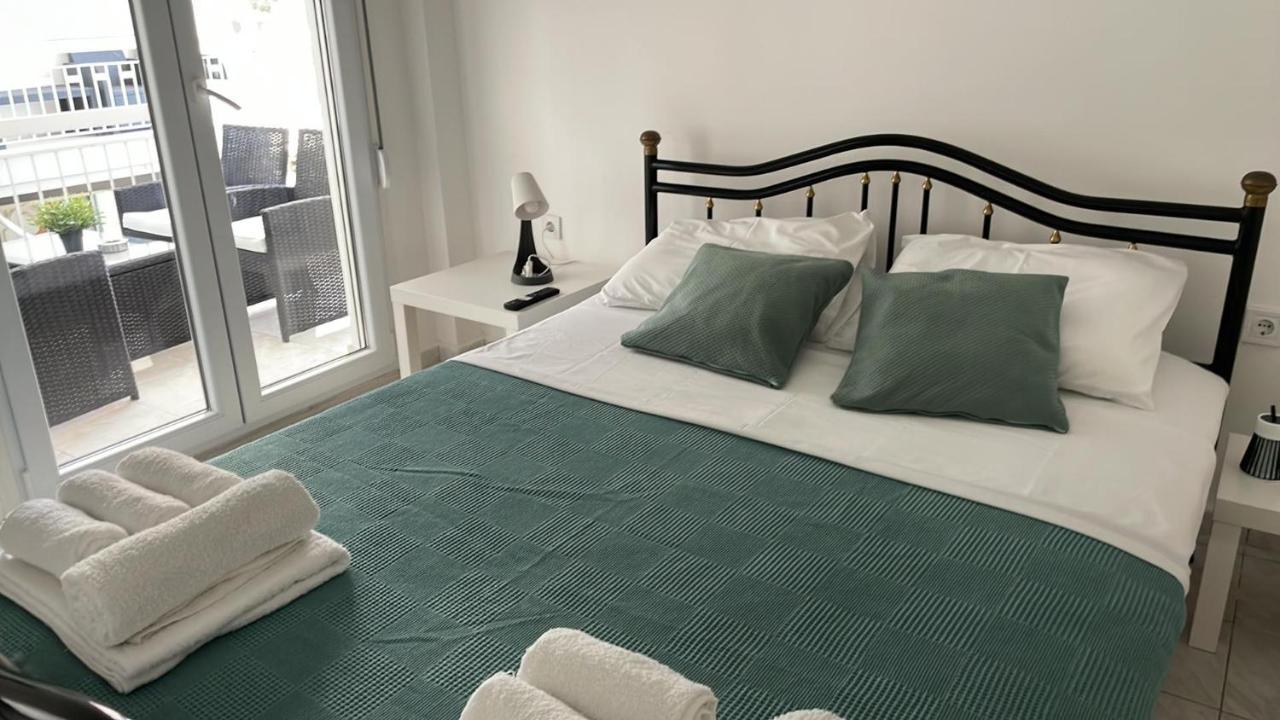 Sunny Peraia Apartment Luaran gambar